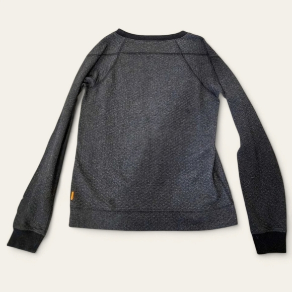 Lucy.com Quilted Activewear Crewneck Sweater - Small - Picture 4 of 4